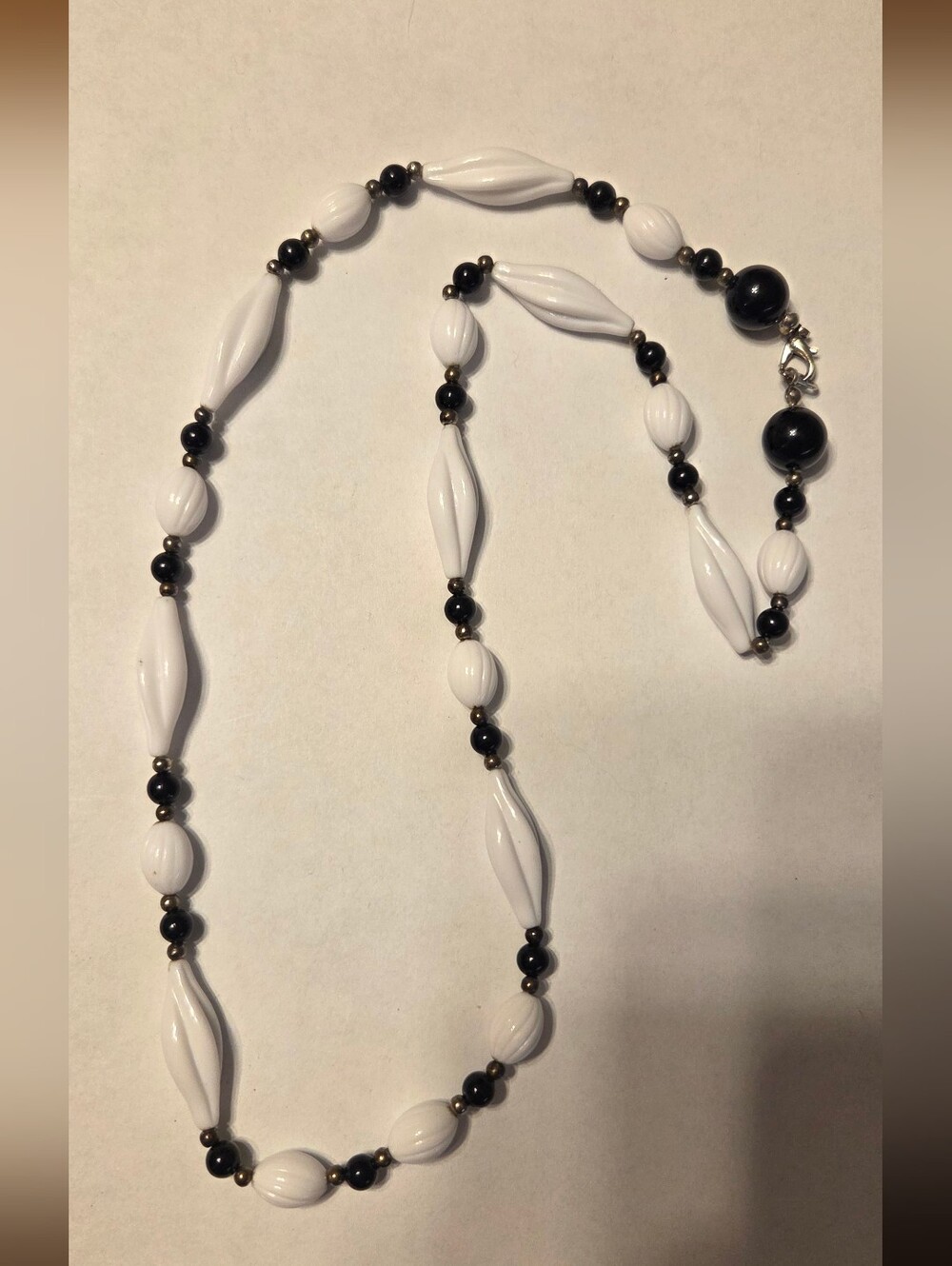 Vintage Black & White Beaded Necklace